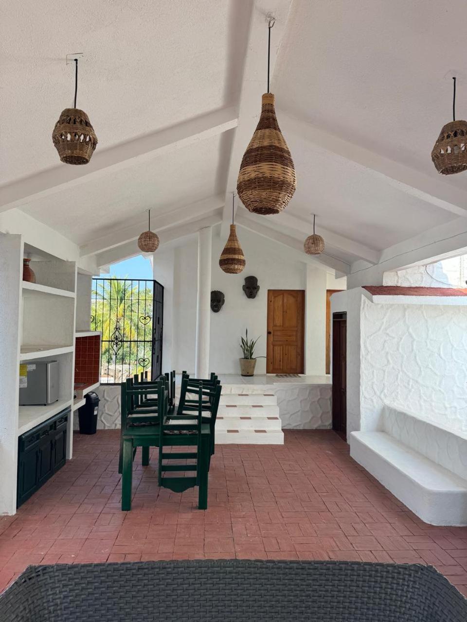 Bed and Breakfast Casa Vacacional Пуэрто-Эскондидо Экстерьер фото